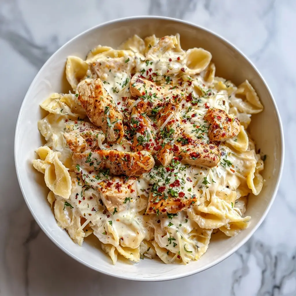 Creamy Garlic Chicken Pasta
